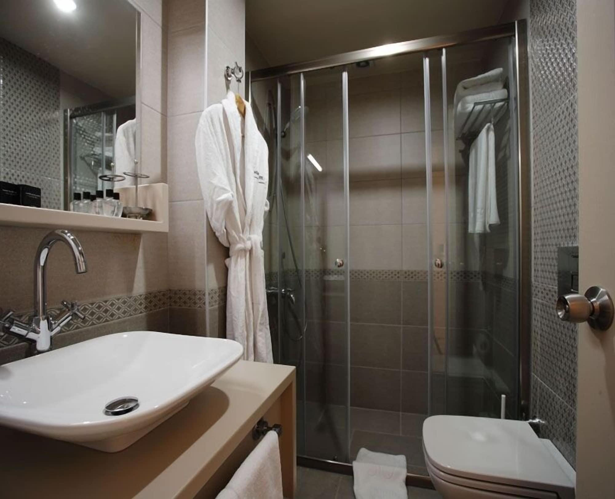 Home Stay Home Sisli Istanbul Eksteriør billede