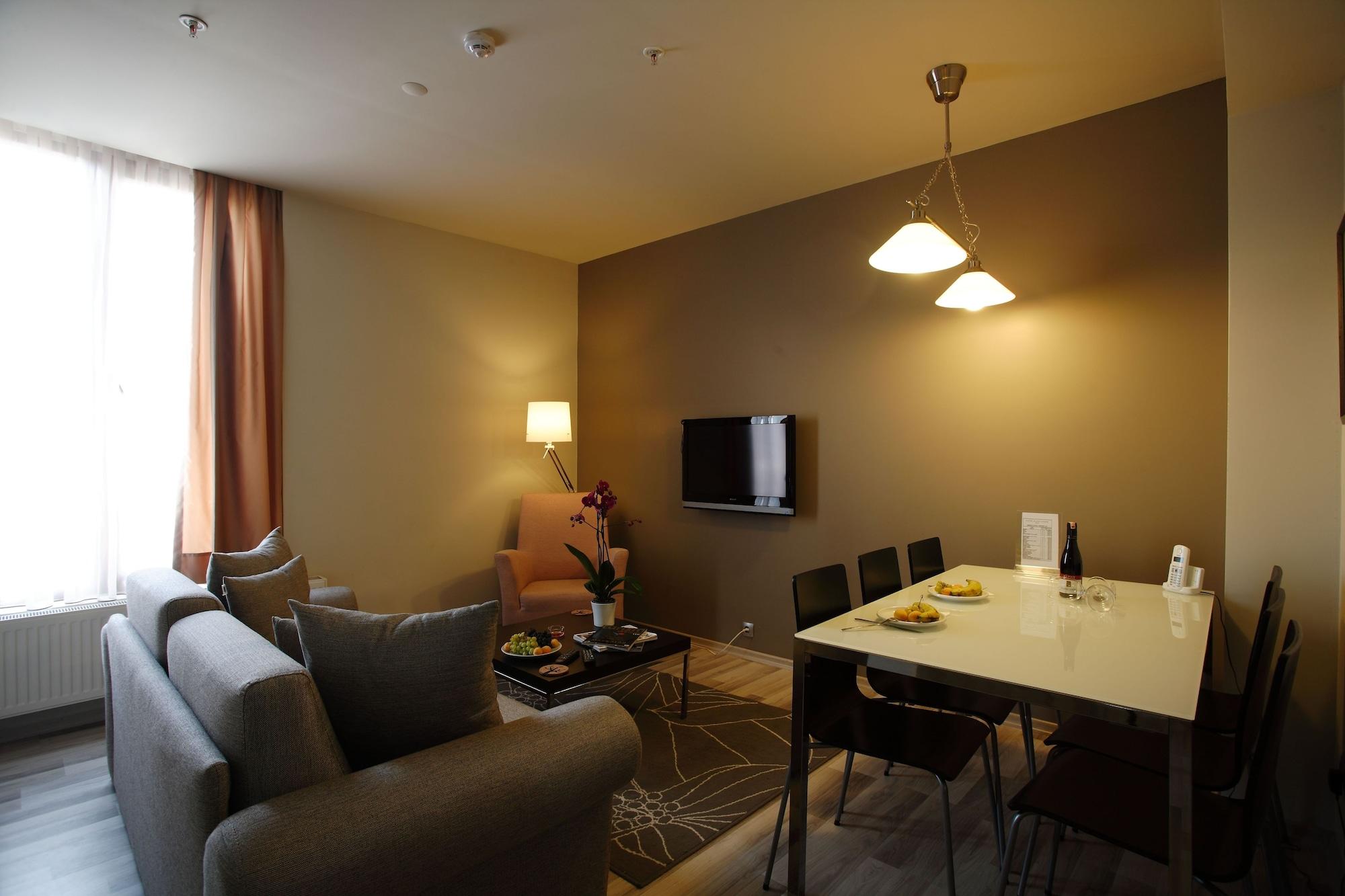 Home Stay Home Sisli Istanbul Eksteriør billede